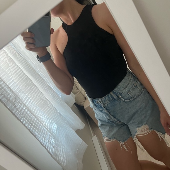 High neck asymmetric Bodysuit - Picture 2 of 5